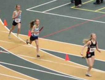 Alex leading in the relay